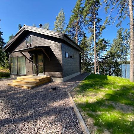 Villa Varis Кирконуми Екстериор снимка